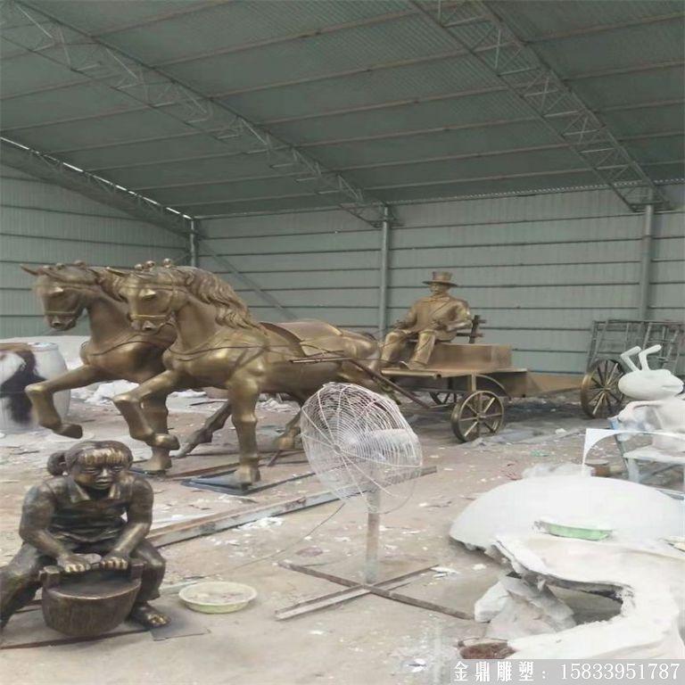 玻璃钢仿铜马车雕塑,马车雕塑定做,啤酒节马车雕塑8
