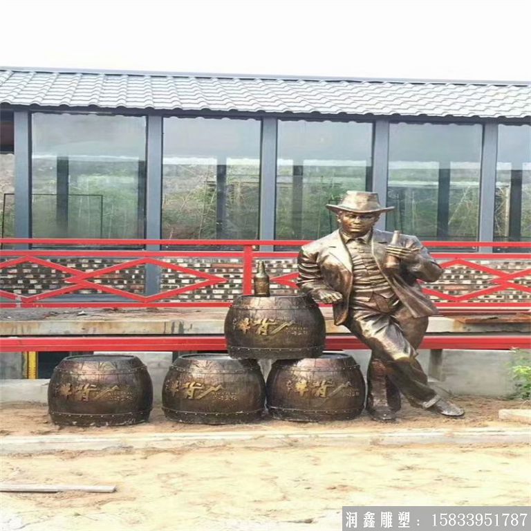 啤酒节主题人物雕塑景观,酒文化雕塑案例