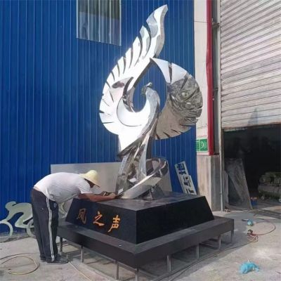 不锈钢镜面抽象凤凰雕塑生产厂家